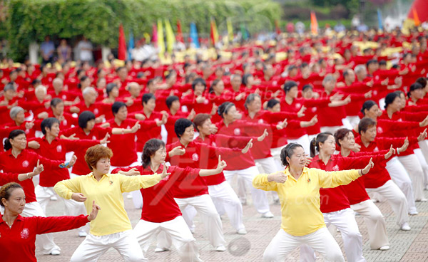 党中央关心卫生与健康工作纪实AG真人app以习同志为的(图2) 党中央关心卫生与健康工作纪实AG真人app以习同志为的(图2)
