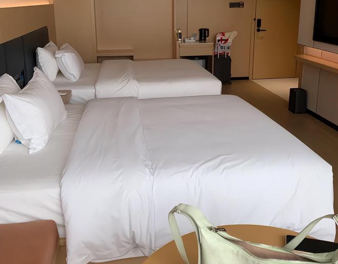 北海亲子游5天4晚价格跟团五日游报价AG真人国际厅北海亲子跟团游多少钱？(图3)