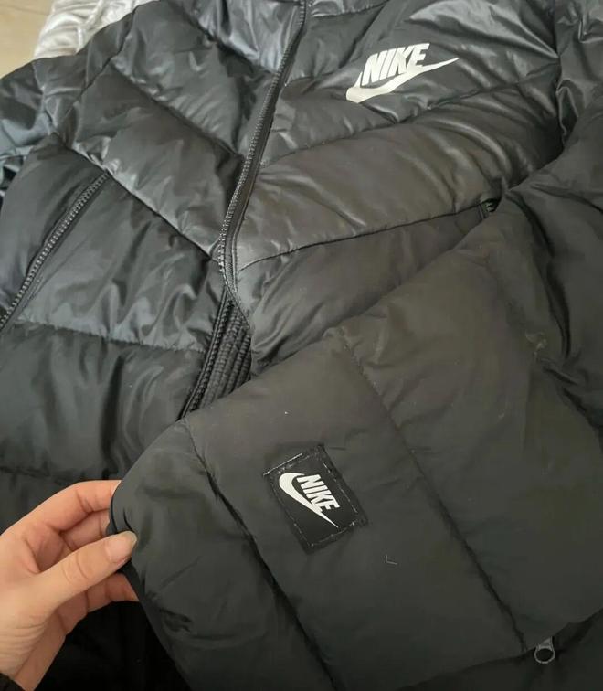 妈们个个杏林圣手心灵手巧具象化了！AG真人娱乐网址论给羽绒服续命妈(图9)