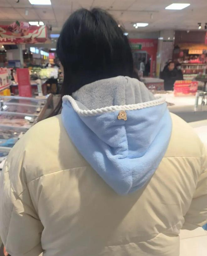 妈们个个杏林圣手心灵手巧具象化了！AG真人娱乐网址论给羽绒服续命妈(图14)